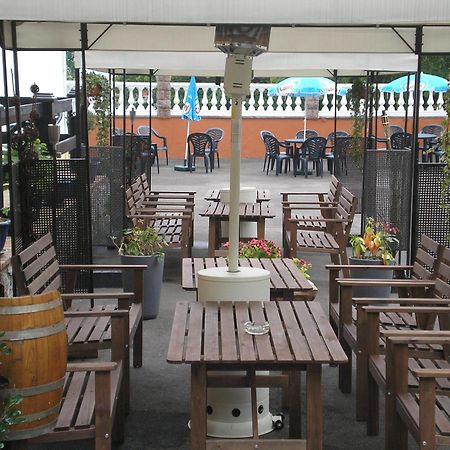Hotel Alonso Llanes Zewnętrze zdjęcie