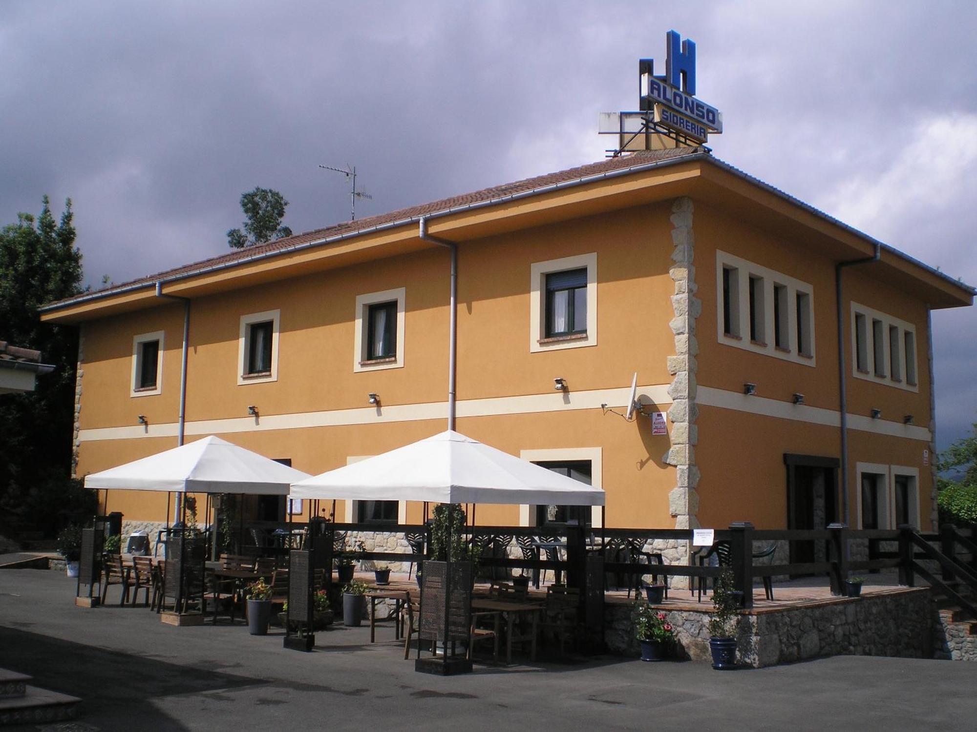 Hotel Alonso Llanes Zewnętrze zdjęcie